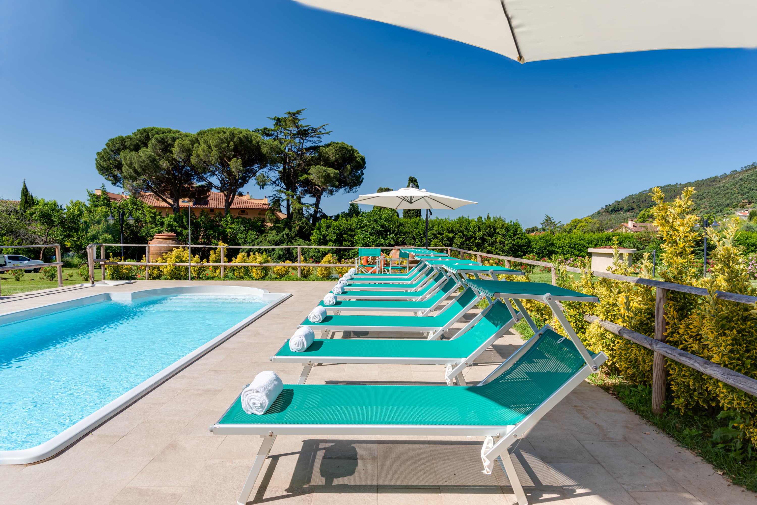 Nerino villa at La Pieve