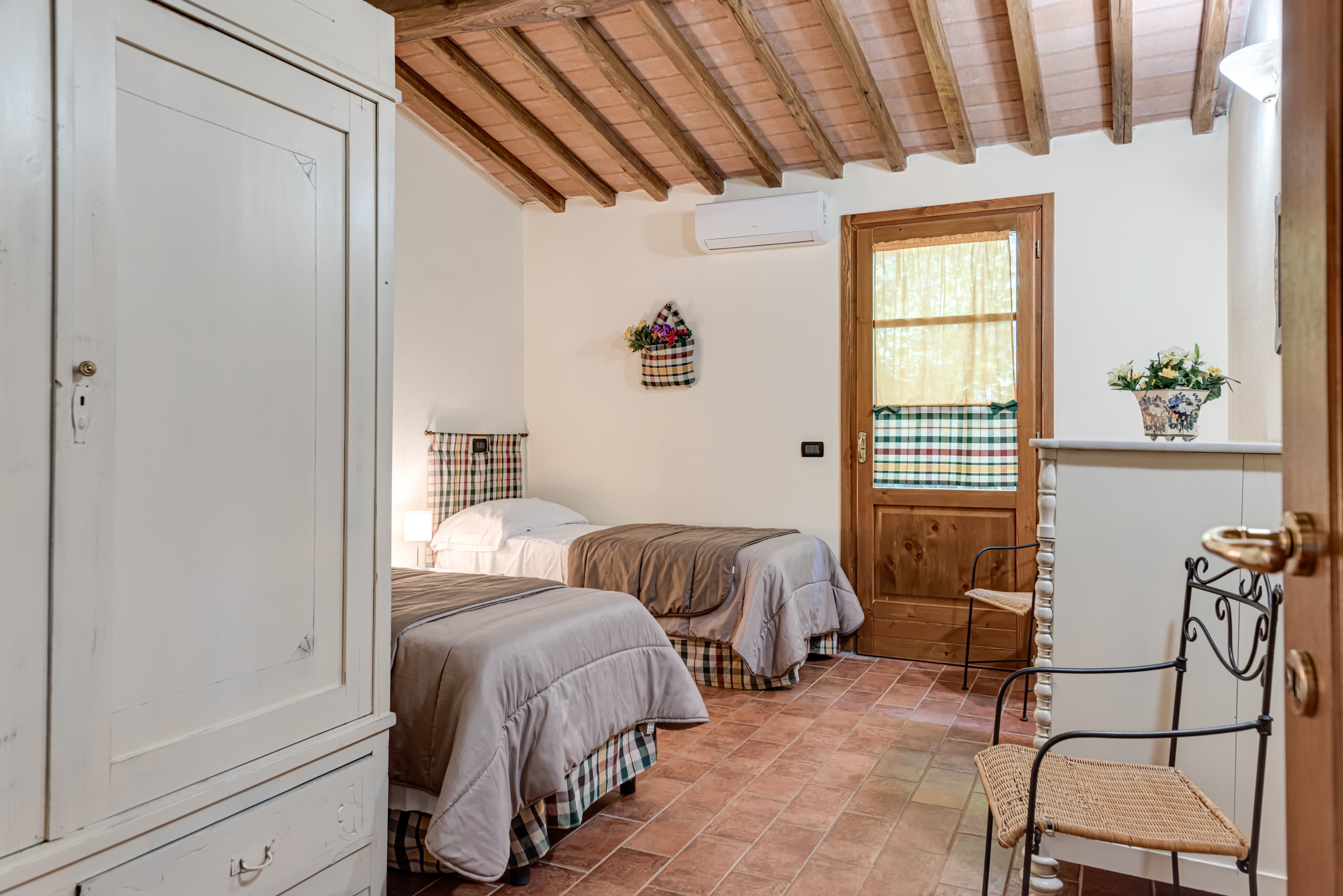 Oleandro villa at La Pieve